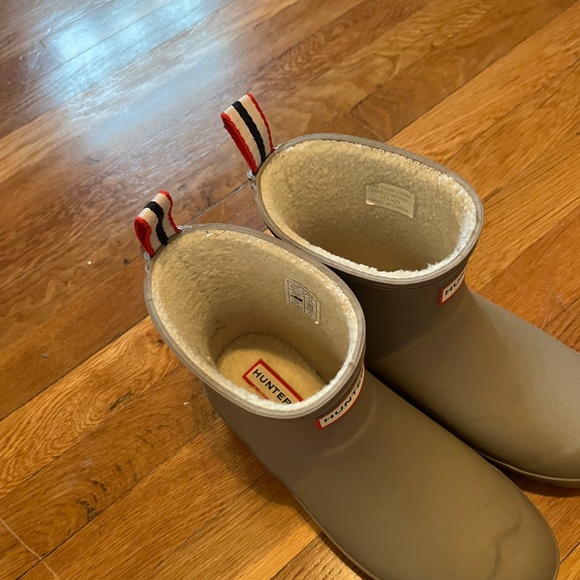 Hunter Boots - Picture 3 of 5